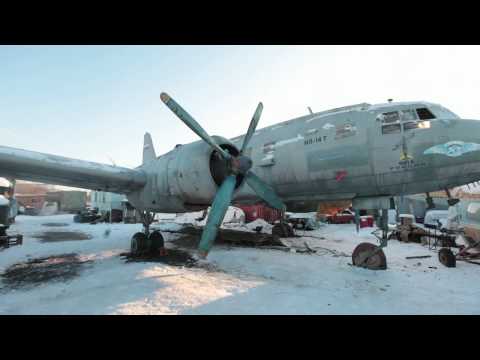 Видео: Ил-14Т «Голубая мечта». Запуск правого мотора