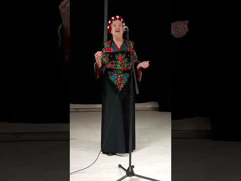 Видео: "Варежки". Сл. Евгений Долматовский. Муз. Лев Книппер. Исполняет Светлана Тиркконен. 