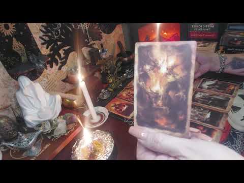 Видео: ‼️☝🏻🪃 КОМУ ЛЕТЯТ ЗА ВАС БУМЕРАНГИ И ЗА ЧТО 🪃☝🏻⁉️ #ВЕДАюща_Я_ВЕДА_ет