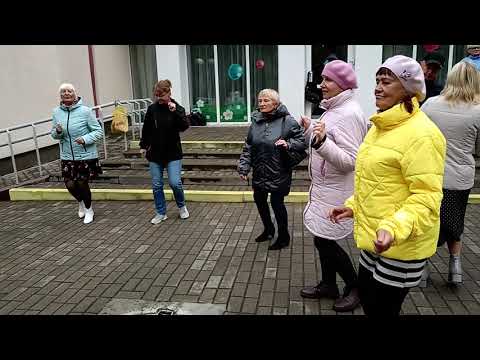 Видео: Счастья вам!........ 13.10.24 Гомель парк Луначарского 🥰