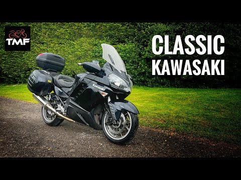 Видео: 2009 Kawasaki GTR1400/Concours 14 — классический обзор 4K
