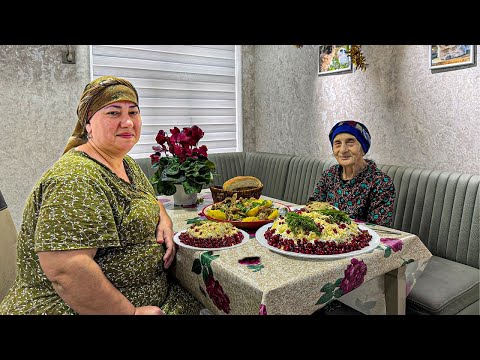 Видео: Вкусный рецепт жареной утки и салата от бабушки | Смешанные рецепты