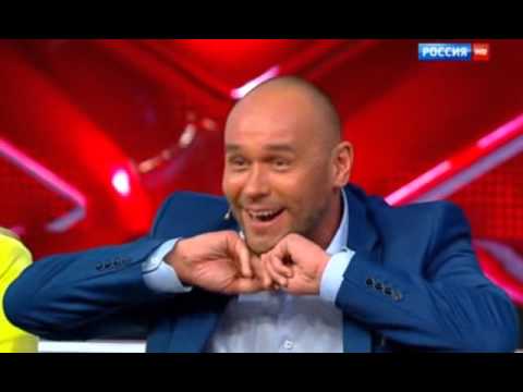 Видео: Максим Аверин читает «Первая любовь» - Агния Барто.