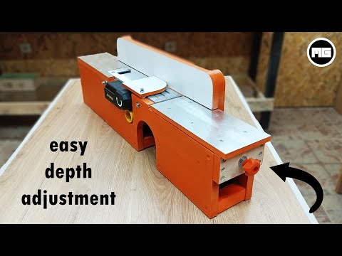 Видео: Строительство строгального станка // Make a Benchtop Jointer (Easy depth adjustment)