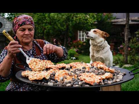 Видео: Выпечка в Камнях: Деревенские Сладости без Духовки