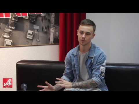 Видео: Артём Пивоваров