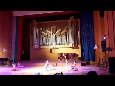 Видео: танц Клоуни Балетна школа Марина при Н.Ч Хр.Ботев гр.Пазарджик с худ.ръков. Тони Райкова