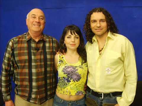 Видео: ТОМА СПРОСТРАНОВ ЗА АЛБУМА НА ДЕЯН НЕДЕЛЧЕВ В ЮАР-БНР-TOMA SPROSTRANOV ABOUT DEYAN AGELOFF-BNR-1999