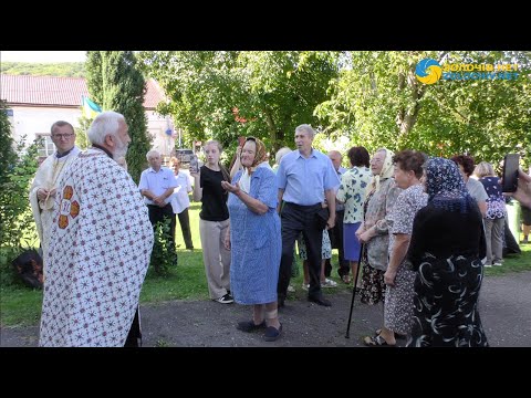 Видео: У селі Якторів люди обурилися через призначення нового священника