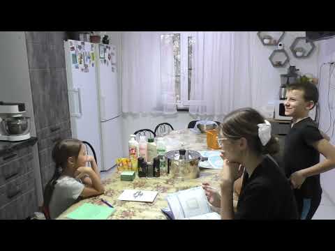 Видео: Мама и 13 детей   Где мы были   Что мы приготовили   Удон