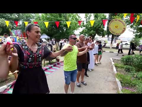 Видео: Празник на житото "Пътя на хляба" Жътварско хоро с Народната певица Полина Стефанова
