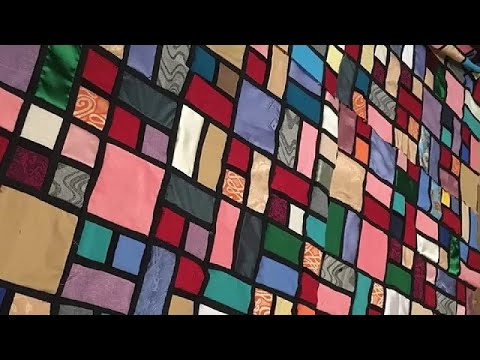 Видео: Лоскутное покрывало в технике "Витражи" (соединяем блоки)