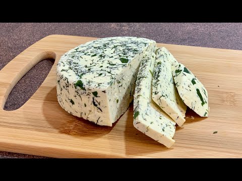 Видео: Домашно сирене - лесна рецепта и вкусно хапване / Домашний сыр - простой рецепт и вкусный результат