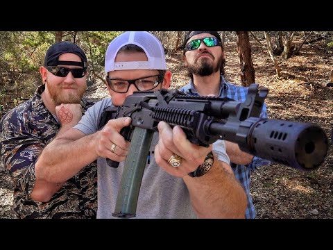 Видео: Американский КАЛАШ без отдачи! | Разрушительное ранчо