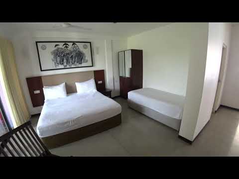 Видео: Coral Rock by Bansei 4* - Хиккадува, Шри-Ланка