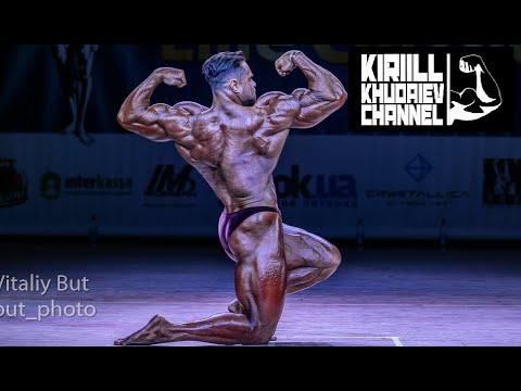 Видео: Кирилл Худаев,  тренировка рук за 3 недели до шоу Dennis James Classic 2018