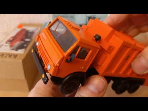 Видео: Моя коллекция 1:43. Масштабные модели автомобилей от САИС, Д.Н.К, MD-models и др....