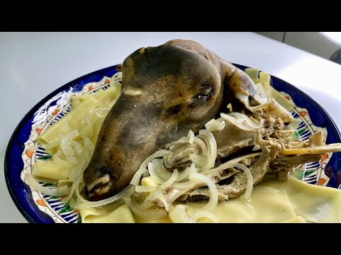 Видео: Вареная баранья голова - так готовят традиционное угощение Средней Азии