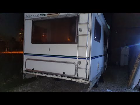 Видео: Ремонт каркаса Ahorn Camp 690, 2003г. на базе Fiat Ducato. 1 серия - разборка.