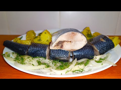 Видео: СЕЛЕДКА ВКУСНЕЕ КРАСНОЙ РЫБЫ! Покажу как Вкусно Мариновать! Малосольная РЫБА!