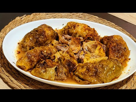 Видео: Свински пържоли в листа от кисело зеле! Чудна вкусотия!