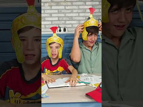 Видео: Шлем Сотника из бумаги.