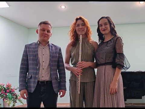 Видео: С. Попов, «Путеводитель по флейте для молодёжи»