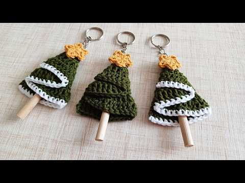 Видео: Урок вязания крючком брелки для рождественской елки для начинающих.