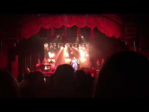 Видео: Миша Шуфутинский на Брайтоне