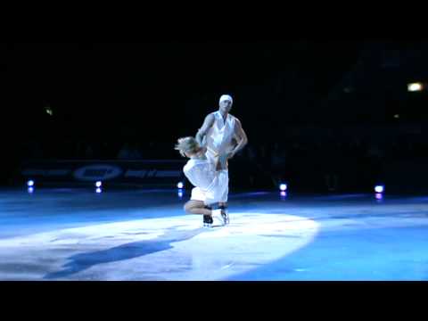 Видео: Профессионалы: Оксана Домнина - Роман Костомаров