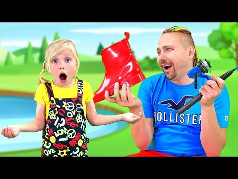 Видео: Девочка и папа играют на рыбалке / Сказки для Евы