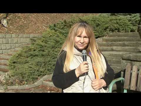 Видео: БГ-Маршрути със Снежана Димитрова в с. Карапелит 100 % български натурални сокове, Соларен дом ЕООД