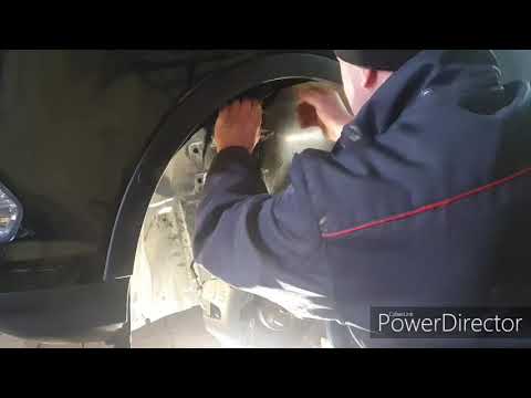 Видео: Ford kuga 2019г. демонтаж передних и задних подкрылков , пластмасового порога