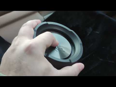 Видео: Fiero FR400 портативная колонка