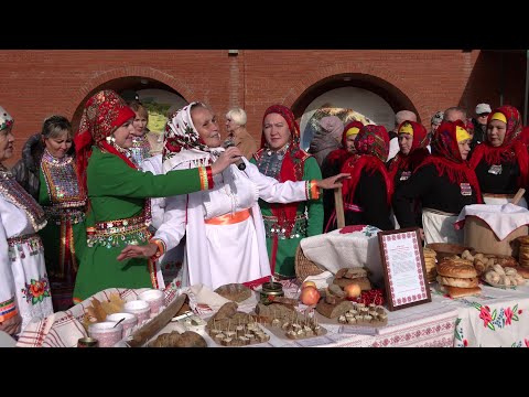 Видео: Марий Эл ТВ: Праздник нового хлеба отметили в Йошкар-Оле