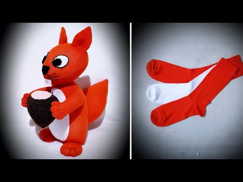 Видео: 😍ИГРУШКА ИЗ НОСКИ БЕЛЧКА / 👌Такой милой белочки нет даже в магазине игрушек / 💖Мой дизайн
