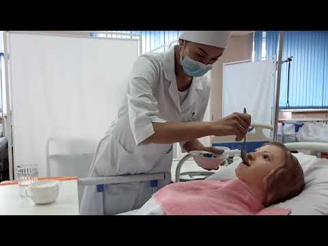 Видео: Сагиндыкова   Пациенттерді тамақтандыру