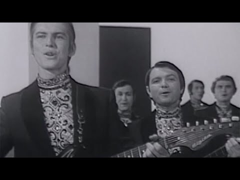 Видео: ВИА "Самоцветы" - Фильм - концерт 1973 г. Ленинградское телевидение