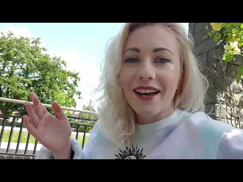 Видео: Почему переехала в Британию. Разница между Уэльсом и Германией.