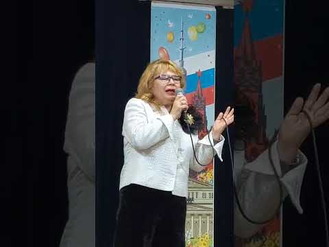 Видео: Валентина Исаева выступает в Центре Культуры Измайлово