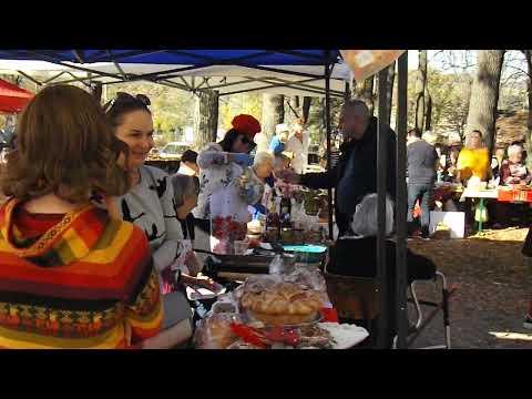 Видео: моменти от Празника на плодородието село Донино 01.11.2025