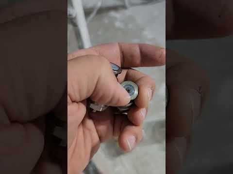 Видео: Замена дренажного клапана на graco ultra max ll 495 PC Pro