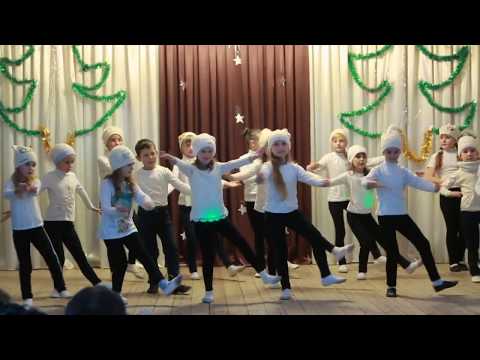 Видео: Святковий новорічний концерт. Дитяча школа мистецтв, (м.Корець, 23.12.2017)