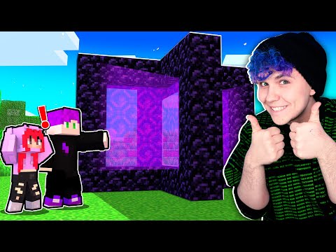 Видео: МЫ СЛОМАЛИ МАЙНКРАФТ 😱 МОЯ Девушка ИГРАЕТ В MINECRAFT 🤡 #11 @yes_well