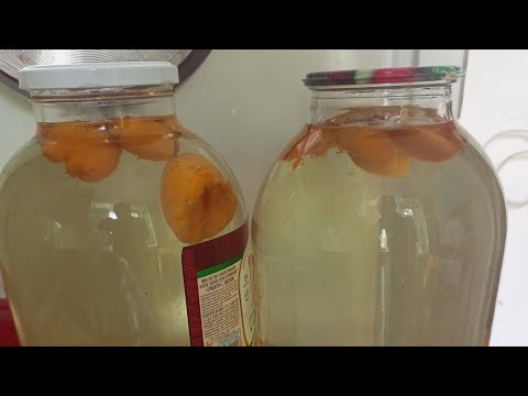 Видео: Закрываю компот, из абрикос.