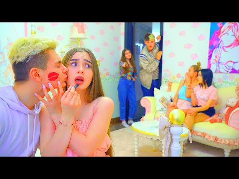 Видео: Дајана уместо школе организовала девојачко вече! | Учитељ је све сазнала и јако је љута!