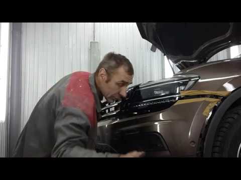 Видео: КАК СНЯТЬ БАМПЕР НА ФОЛЬЦВАГЕН ТИГУАН 2018 Г В