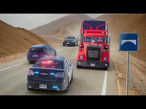 Видео: Захватывающая полицейская погоня и автокатастрофа в Beamng.drive — инцидент с похищением!