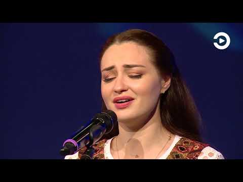 Видео: "На Мамаевом кургане тишина" муз.А.Пахмутова слова В.Боков Марта Серебрякова