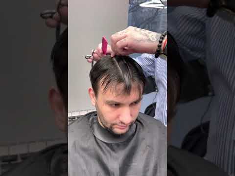 Видео: Как простричь удлинённую мужскую стрижку от А до Я, graduation how to do men’s haircut